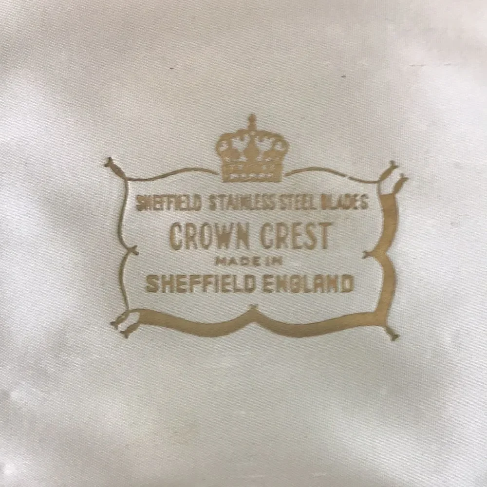 VTG SHEFFIELD Faux Antler Crown Crest 9 Piece Stainless Steel Blades+Case